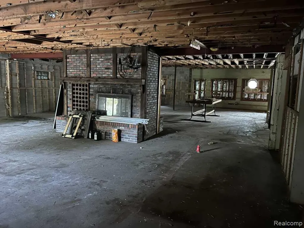 2598 S Oceana Drive Shelby Village, MI 49455