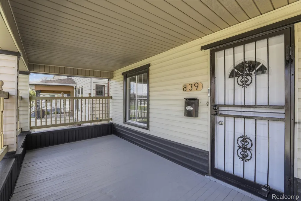 839 Webb Street Detroit City, MI 48202