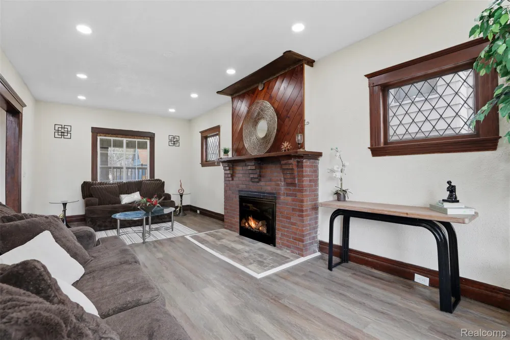 839 Webb Street Detroit City, MI 48202