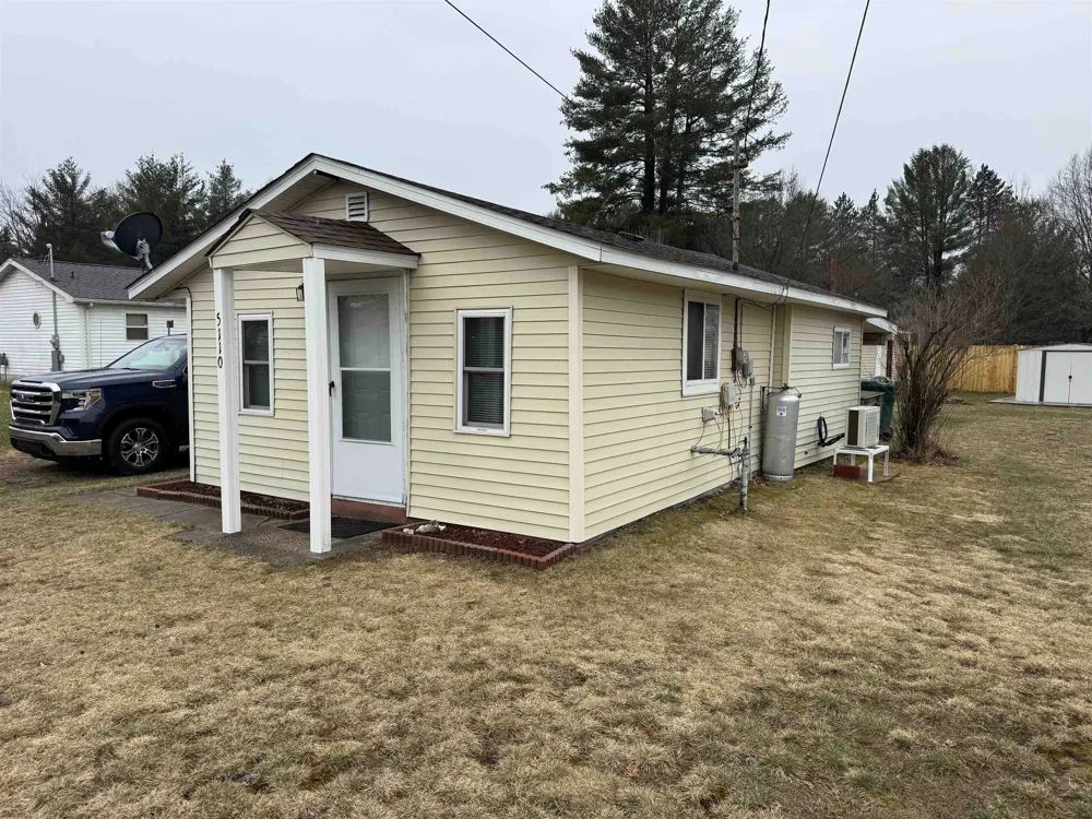 5110 Lucinda Drive Mills Township, MI 48756