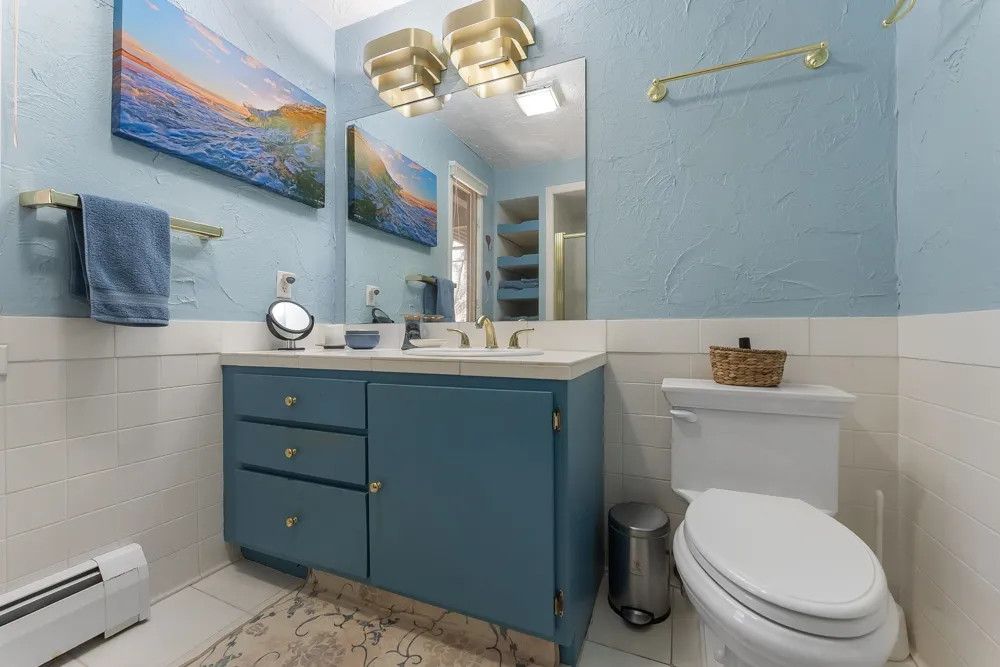 6644 Peninsula Drive Peninsula Township, MI 49686