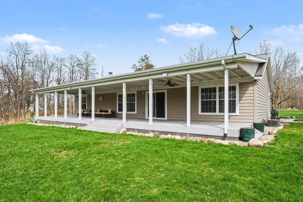 45284 Co Rd 703 Covert Township, MI 49038