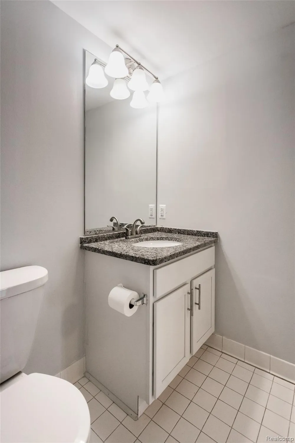 250 E Harbortown Drive #508 Detroit City, MI 48207