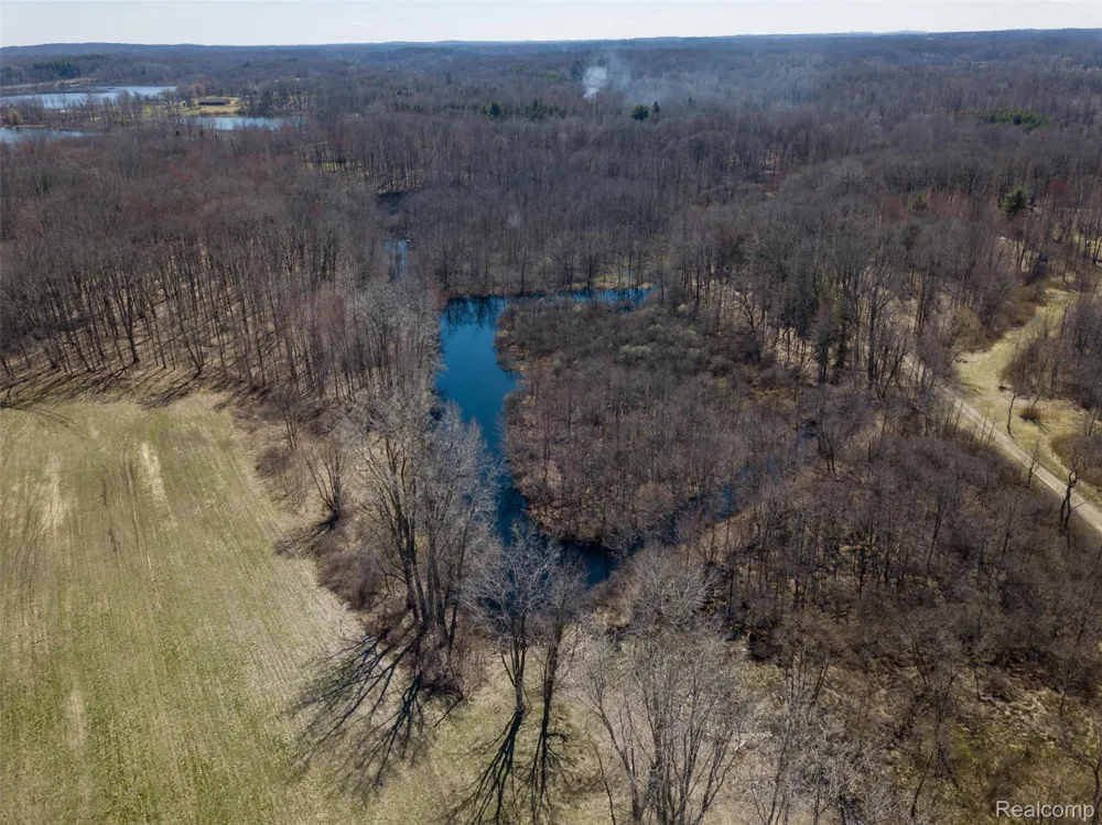 825 W Rose Center Road Holly Township, MI 48442