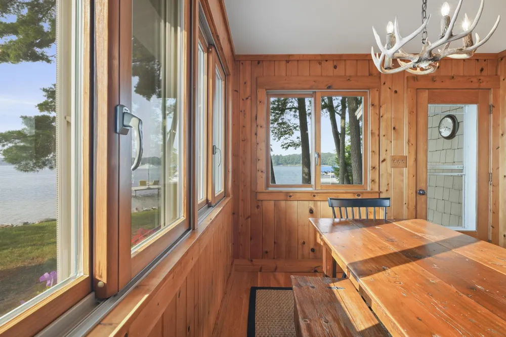 620 Lakewood Road Long Lake Township, MI 49685