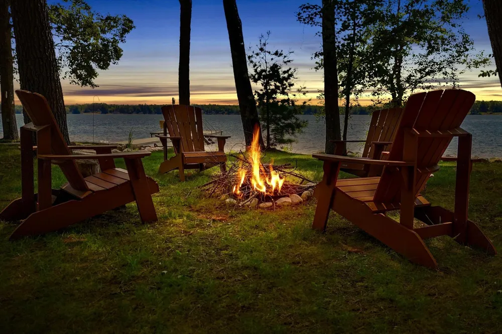 620 Lakewood Road Long Lake Township, MI 49685