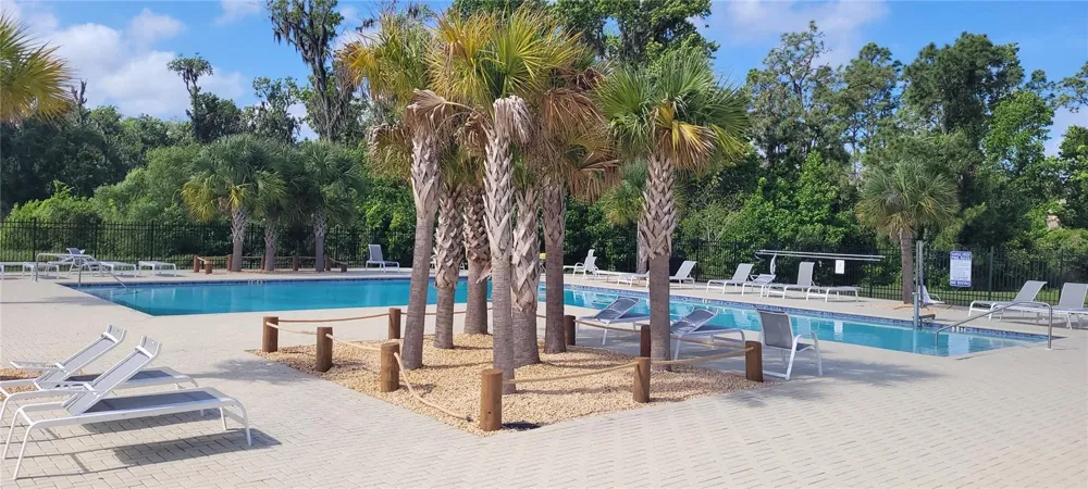 1681 RED LOOP Lakeland, FL 33801