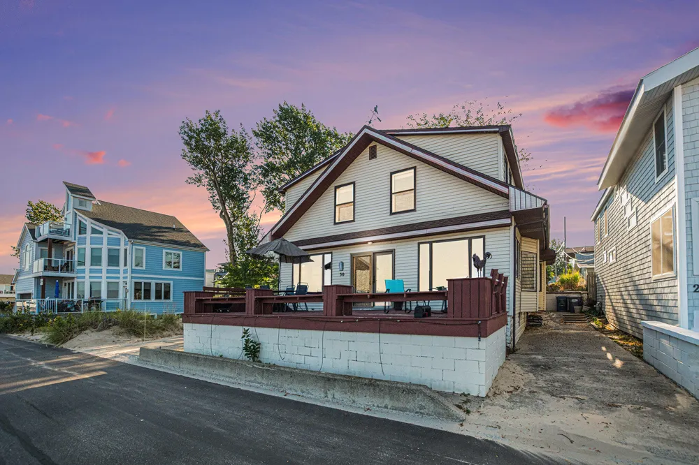 30 Lakeshore Drive South Haven City, MI 49090