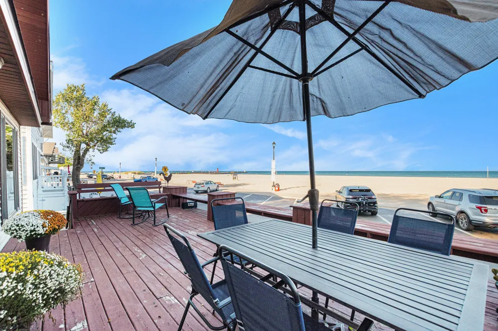 30 Lakeshore Drive South Haven City, MI 49090