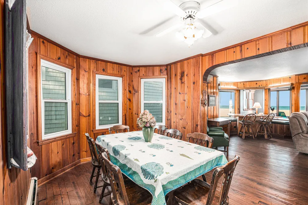 30 Lakeshore Drive South Haven City, MI 49090