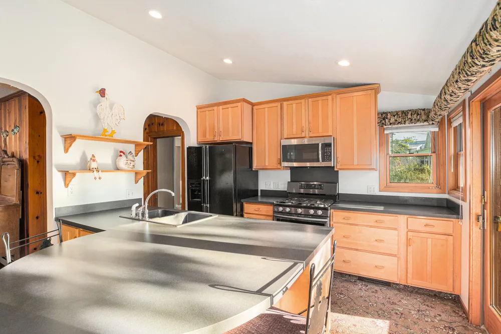 30 Lakeshore Drive South Haven City, MI 49090