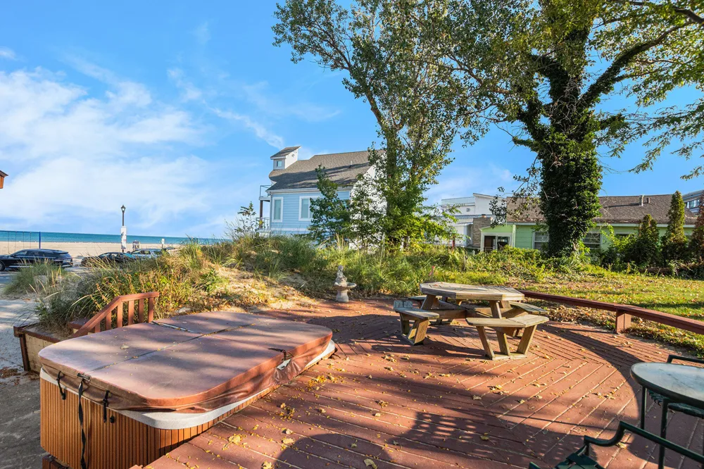 30 Lakeshore Drive South Haven City, MI 49090