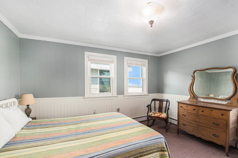 30 Lakeshore Drive South Haven City, MI 49090