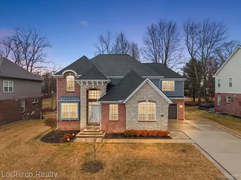 43722 Bolingbrooke Lane