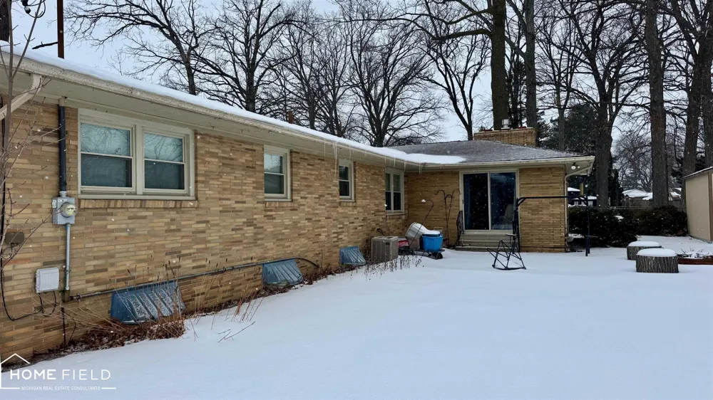 1200 Dewey Street Owosso City, MI 48867