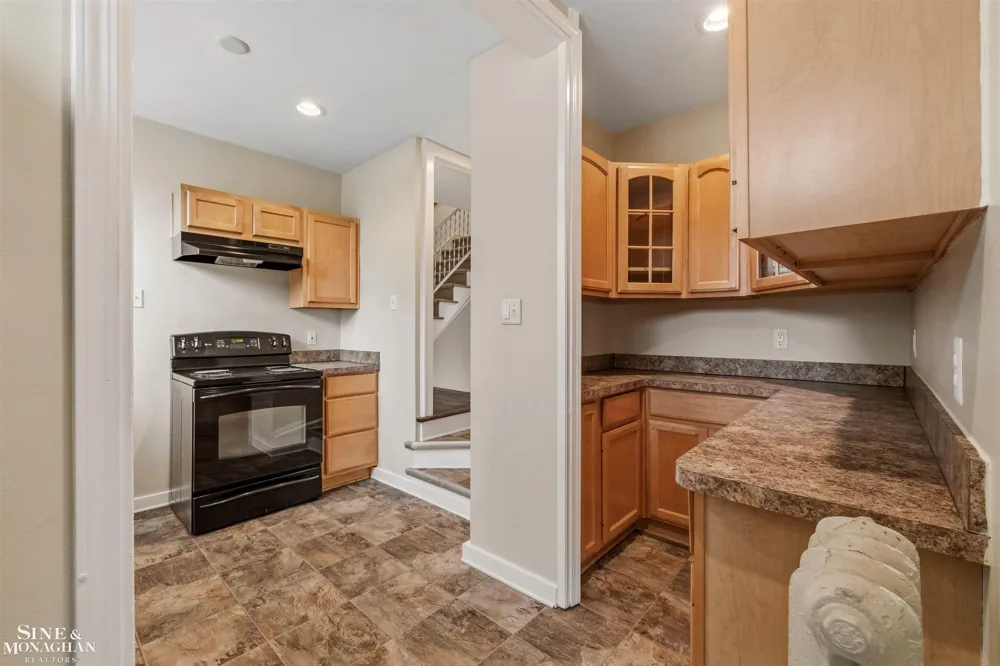 377 Rivard Boulevard Grosse Pointe City, MI 48230