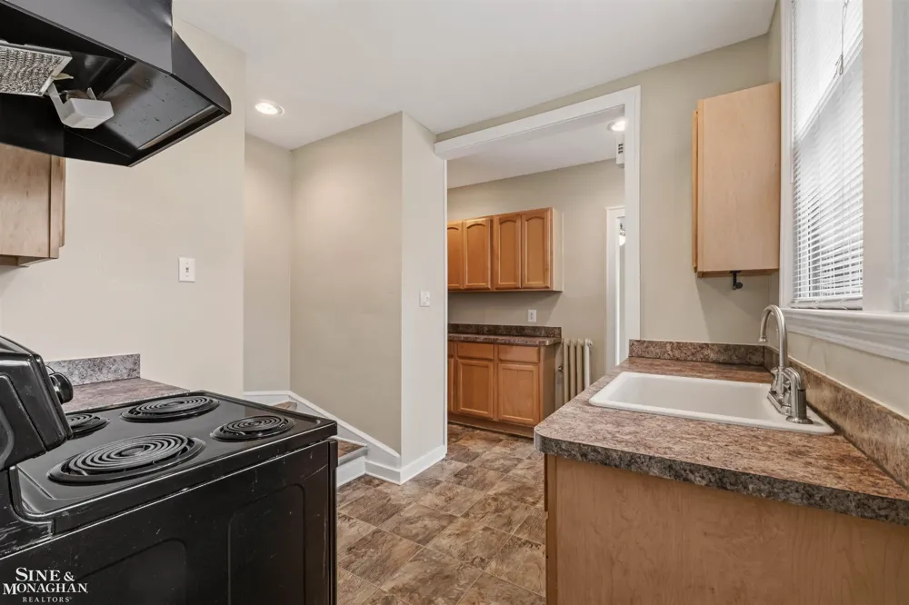377 Rivard Boulevard Grosse Pointe City, MI 48230