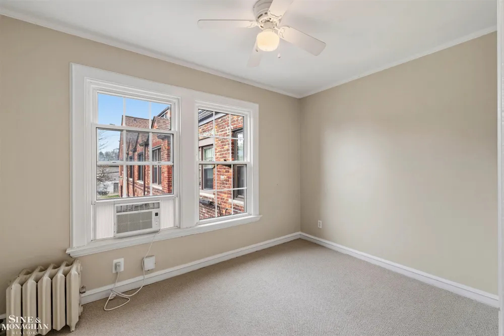 377 Rivard Boulevard Grosse Pointe City, MI 48230