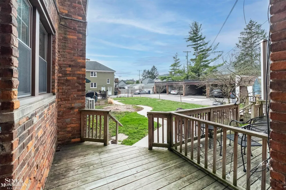 377 Rivard Boulevard Grosse Pointe City, MI 48230