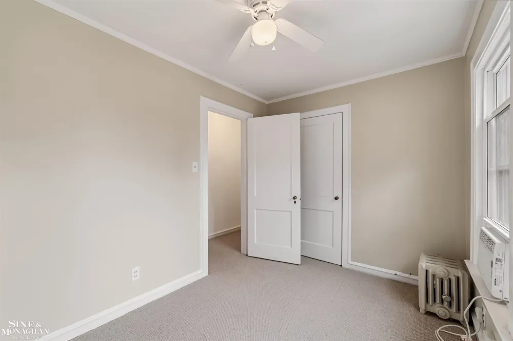 377 Rivard Boulevard Grosse Pointe City, MI 48230