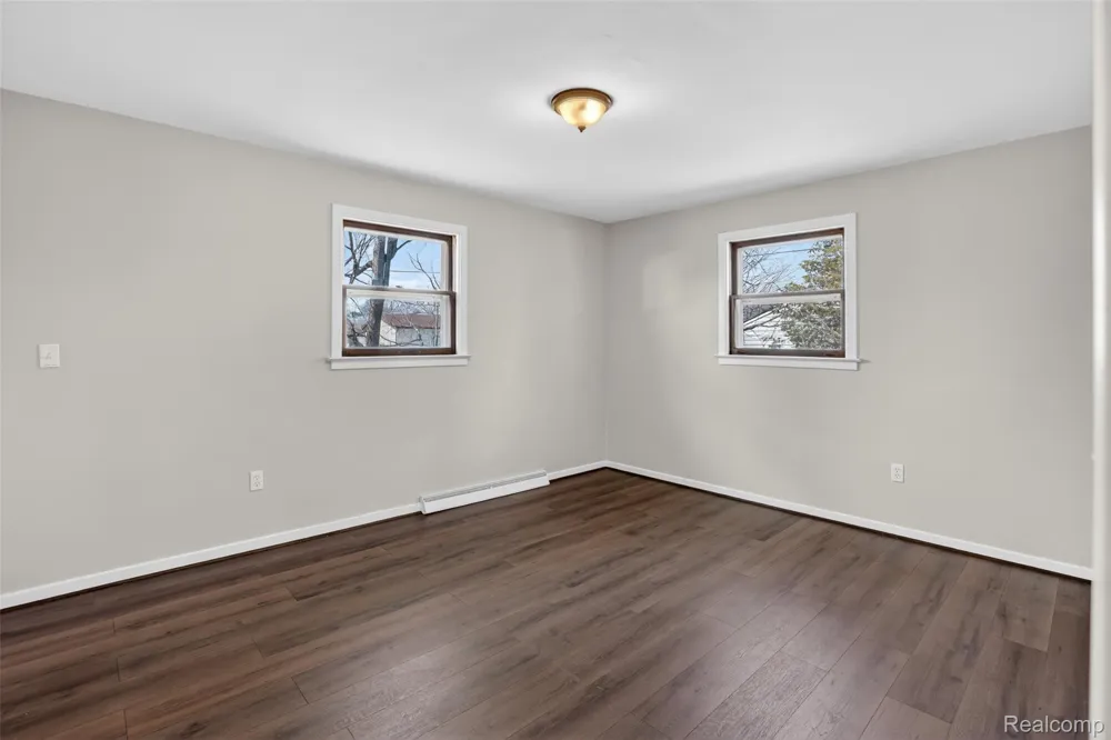 2300 S Lincoln Bay City City, MI 48708