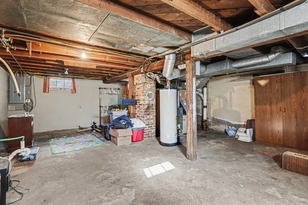 606 Birch Street Marshall City, MI 49068