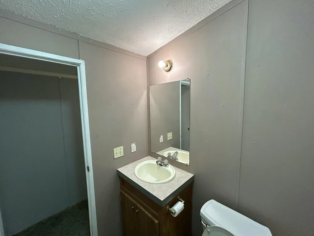 4483 Ilium Lane Walker City, MI 49534