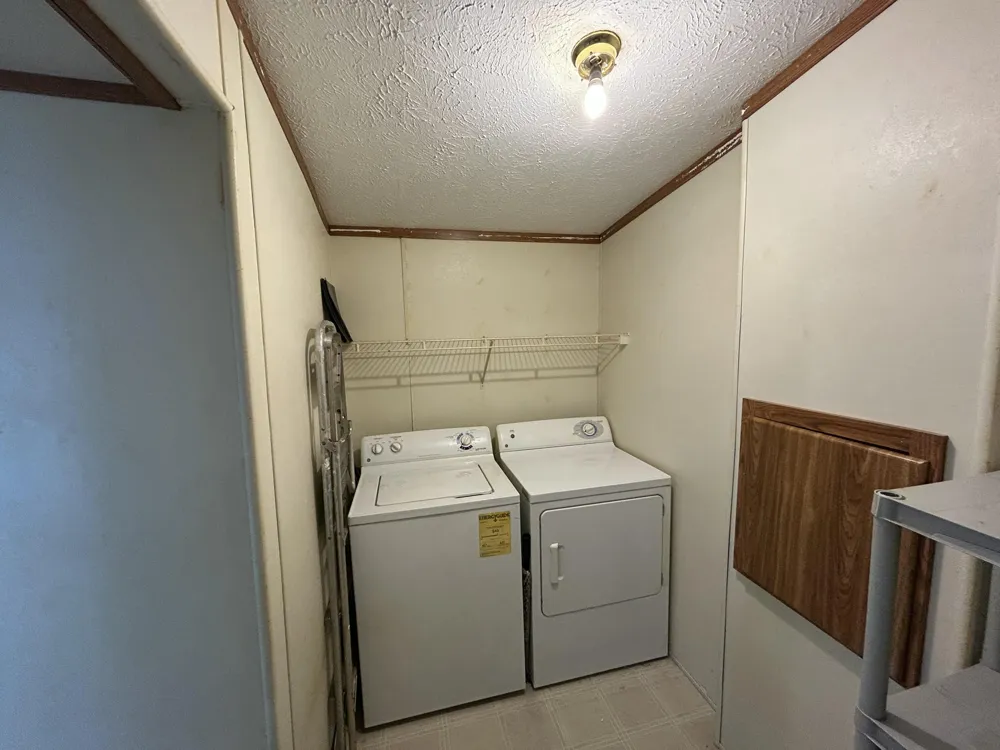 4483 Ilium Lane Walker City, MI 49534
