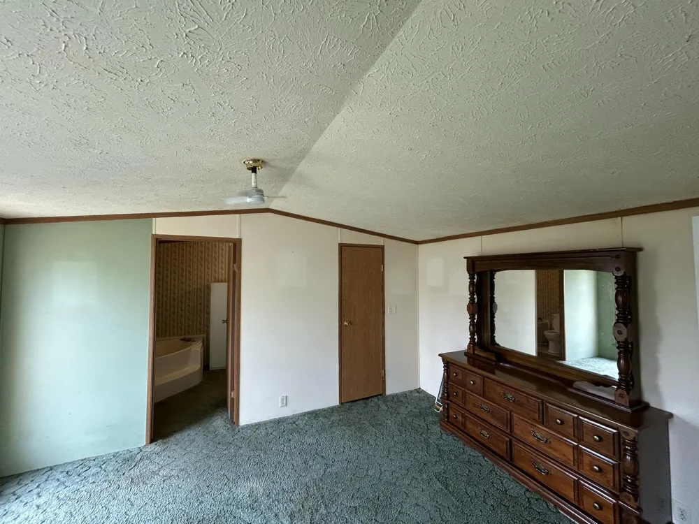 4483 Ilium Lane Walker City, MI 49534