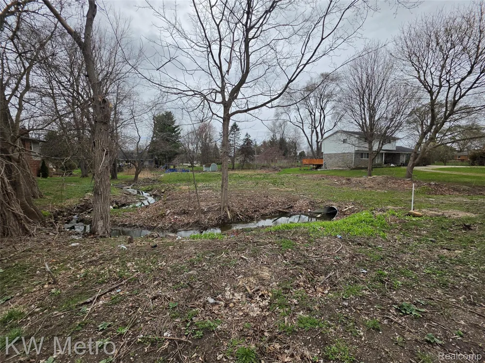 28 Mile Road Washington Township, MI 48094