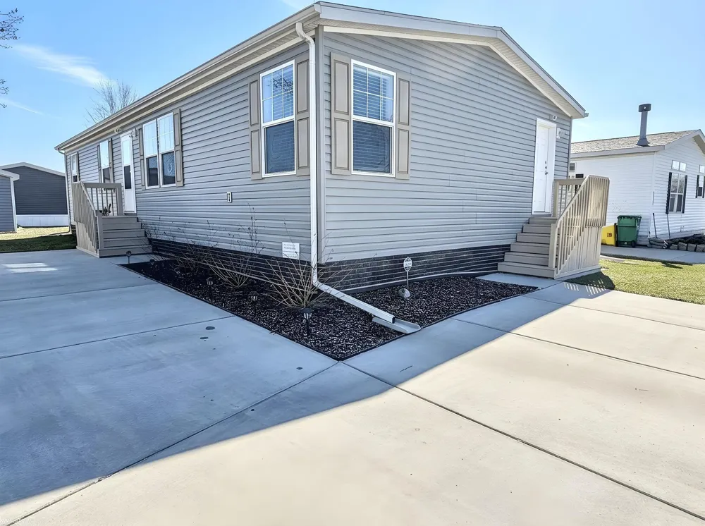 33200 Sumac Court Lenox Township, MI 48048