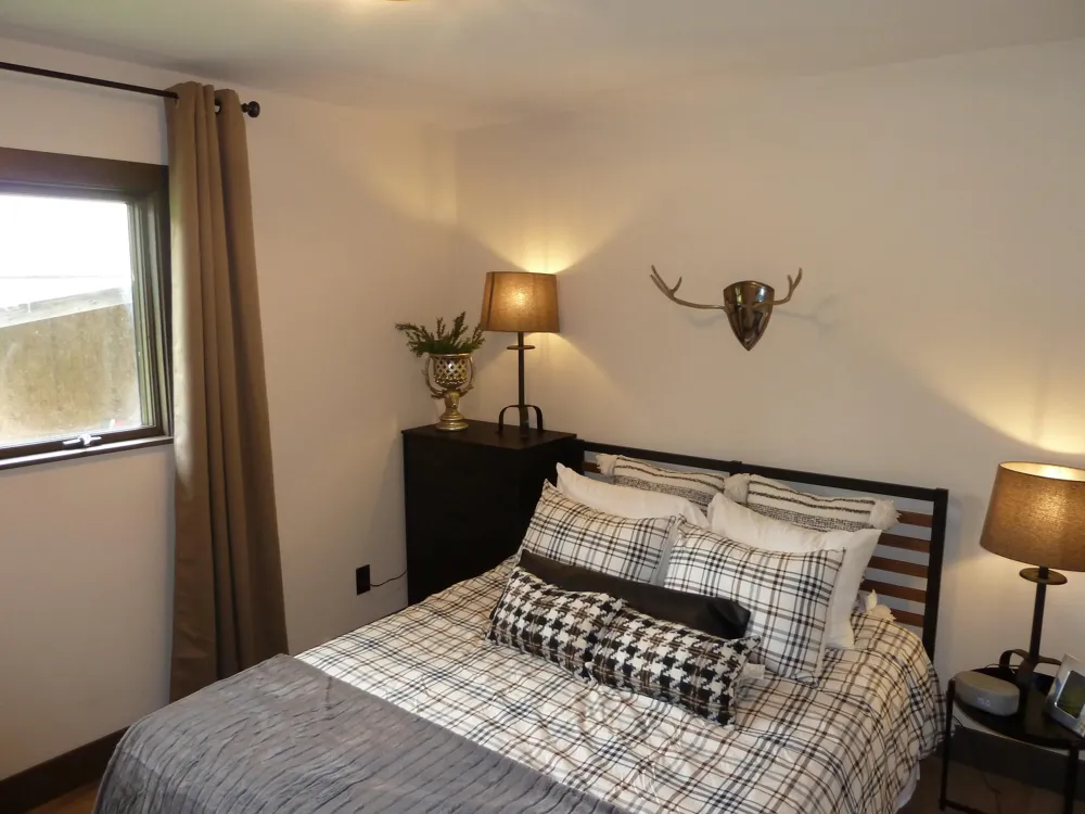 27 E 9 Mile Road Newkirk Township, MI 49644