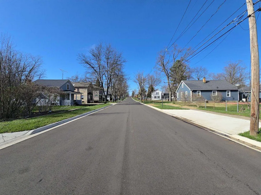 707 S Eaton Street Albion City, MI 49224