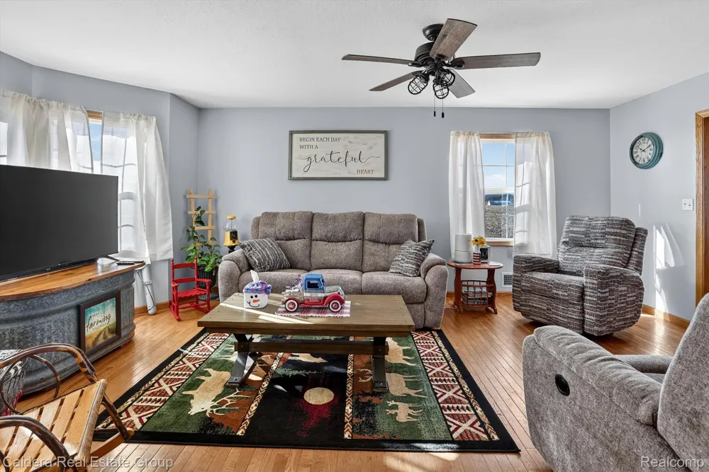1137 Crawford Road Turner Township, MI 48765