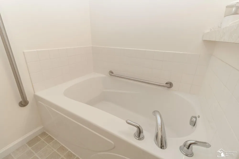 2197 Princeton Lane Bedford Township, MI 48182