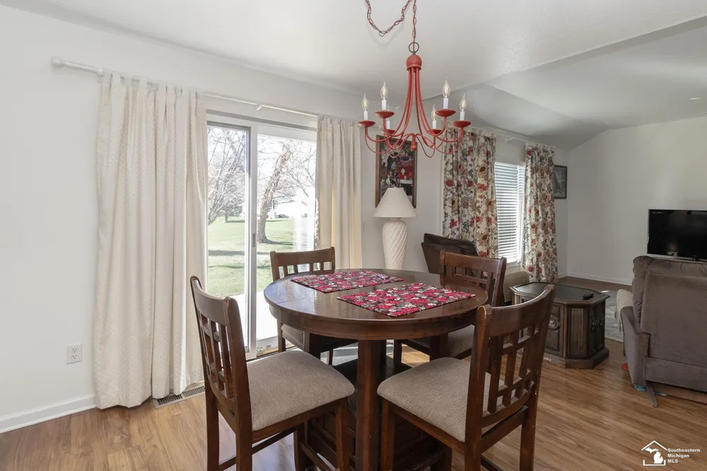 2197 Princeton Lane Bedford Township, MI 48182