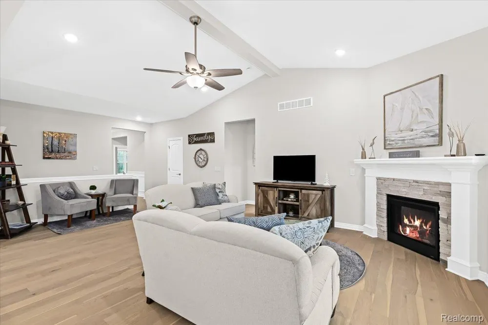 362 Jubilee Drive Northfield Township, MI 48189