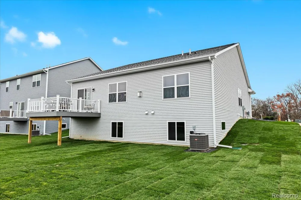 362 Jubilee Drive Northfield Township, MI 48189