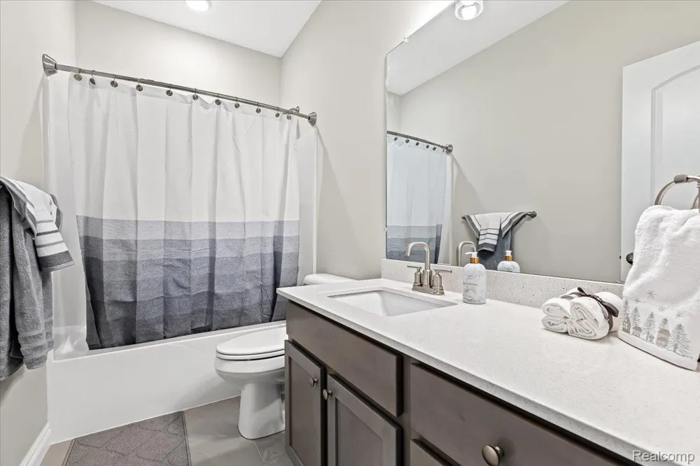 362 Jubilee Drive Northfield Township, MI 48189