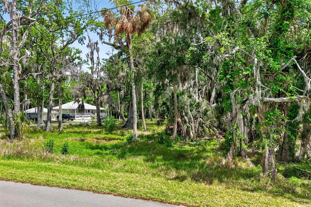 580 NW 14TH PLACE Crystal River, FL 34428