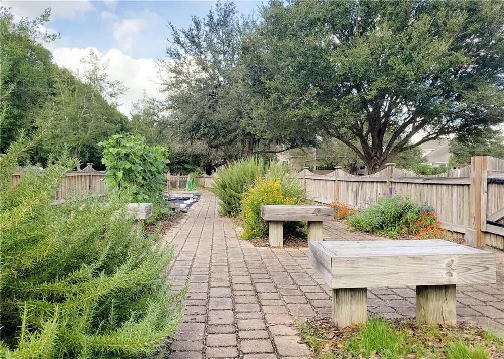 13327 SW 9TH ROAD Newberry, FL 32669