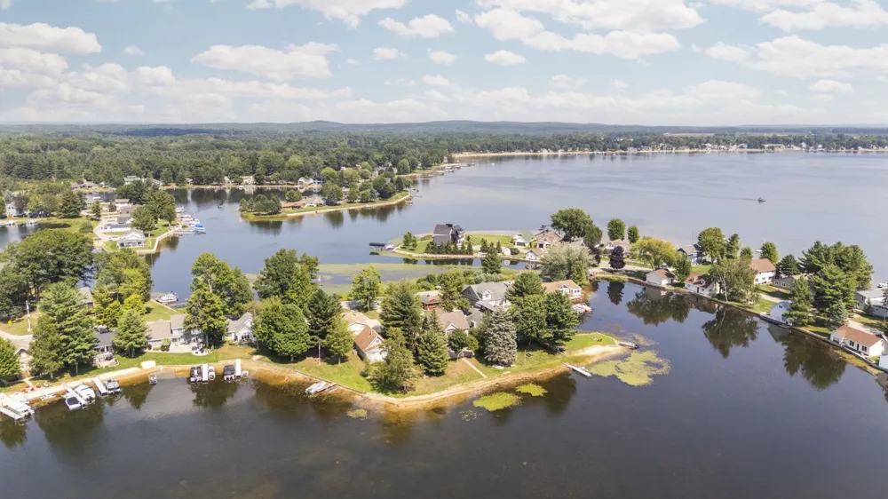 7039 W White Birch Avenue Lake Township, MI 49651