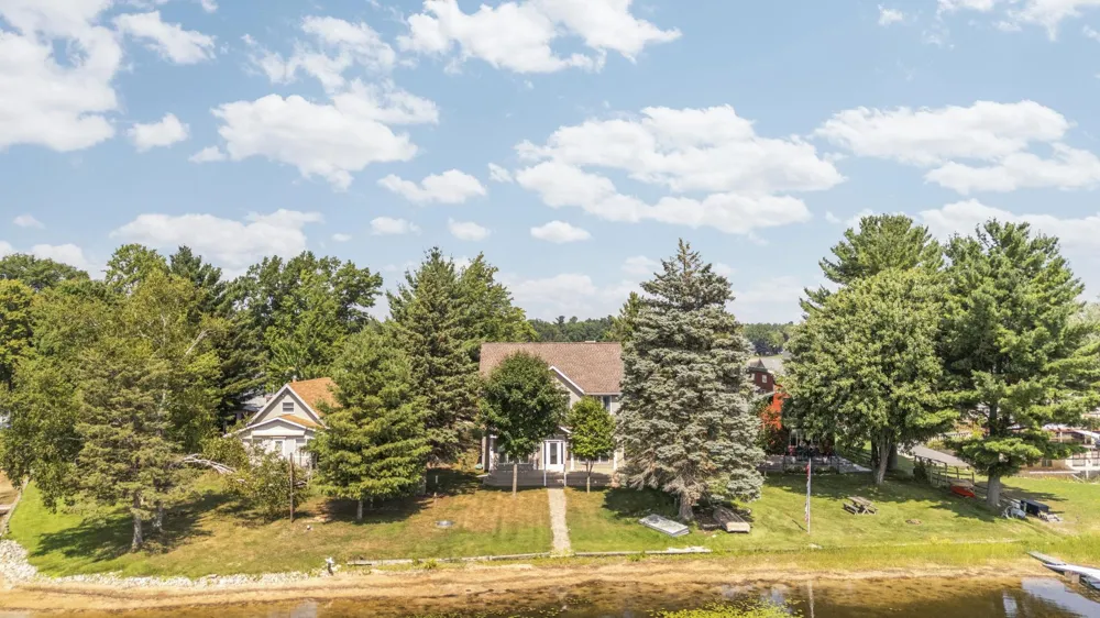 7039 W White Birch Avenue Lake Township, MI 49651