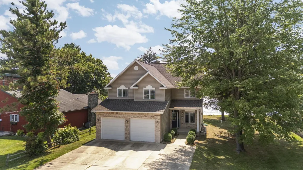 7039 W White Birch Avenue Lake Township, MI 49651