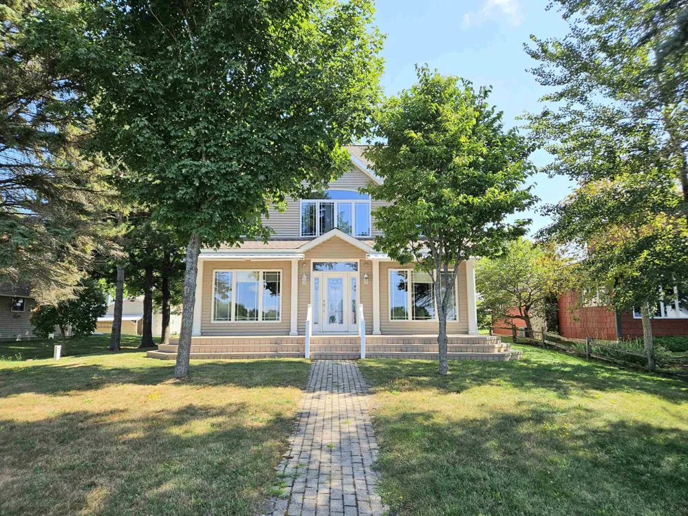 7039 W White Birch Avenue Lake Township, MI 49651