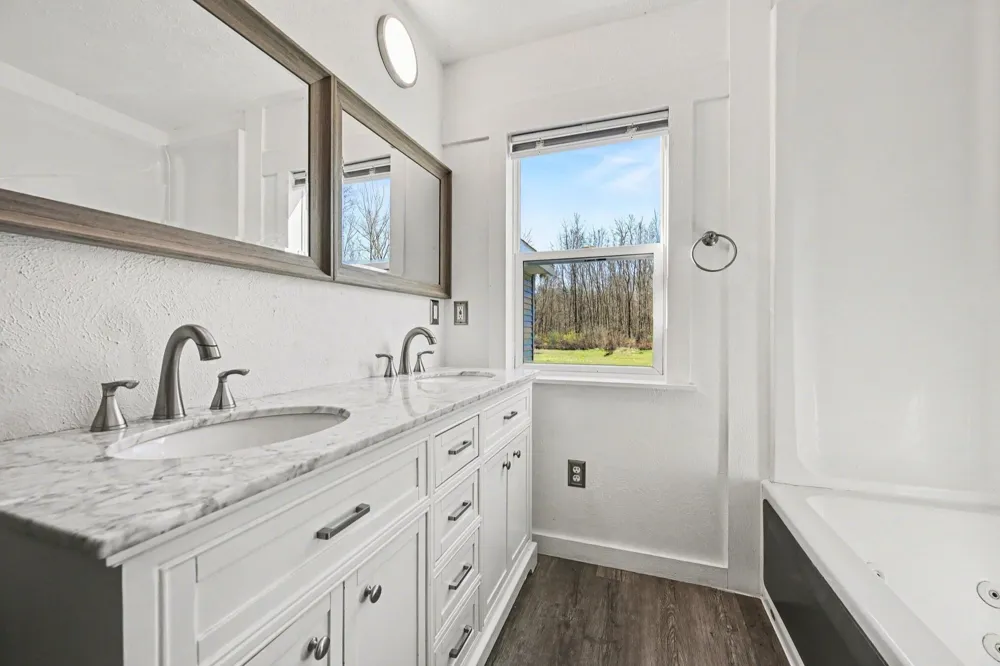 25765 M-43 Almena Township, MI 49071
