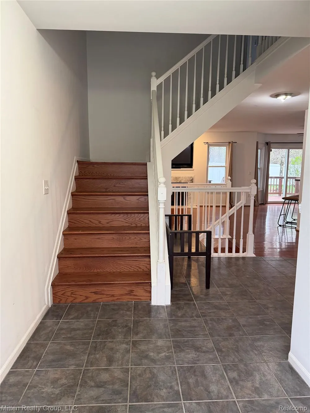 8025 Springdale Drive White Lake Charter Township, MI 48386