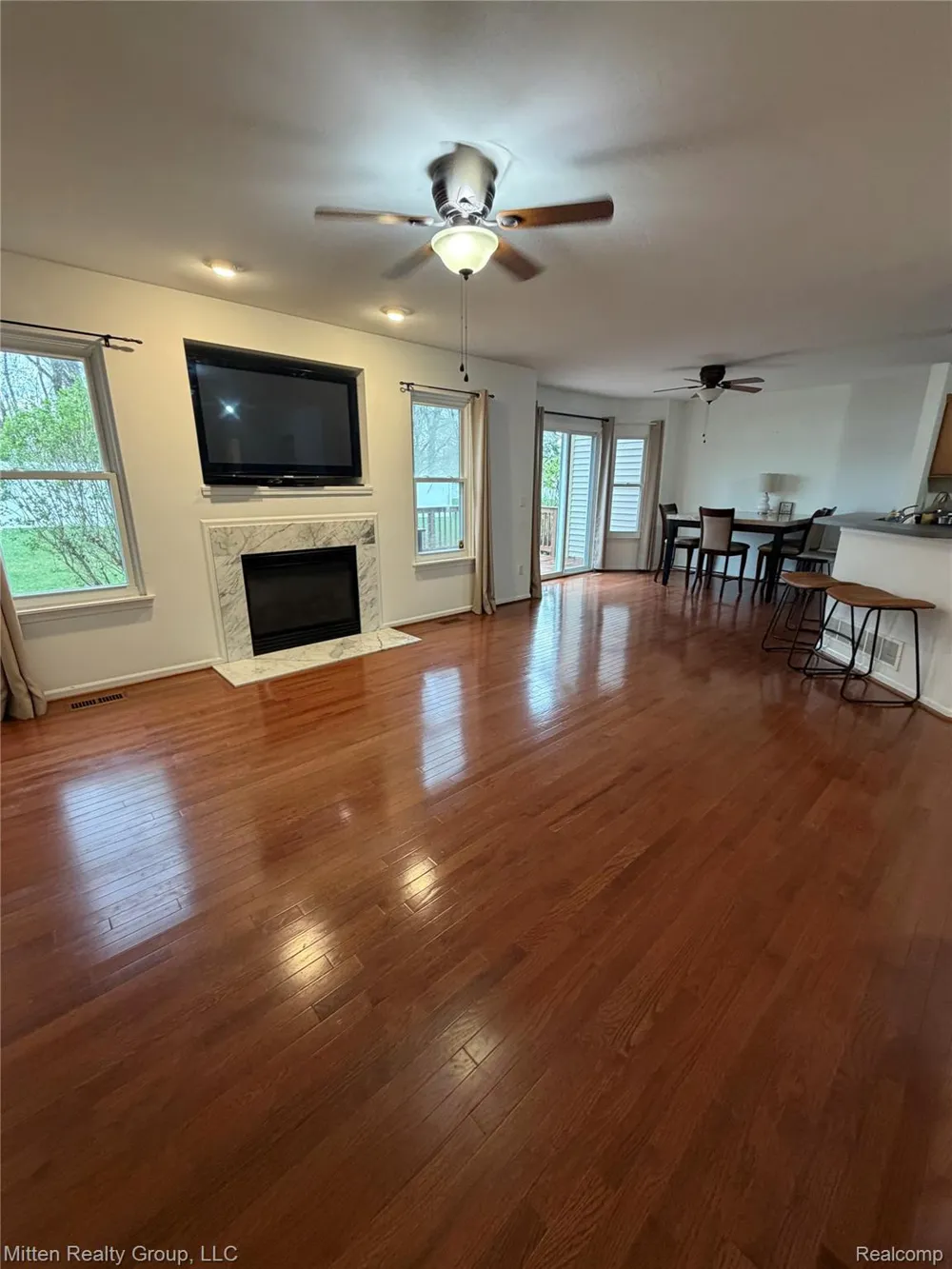 8025 Springdale Drive White Lake Charter Township, MI 48386