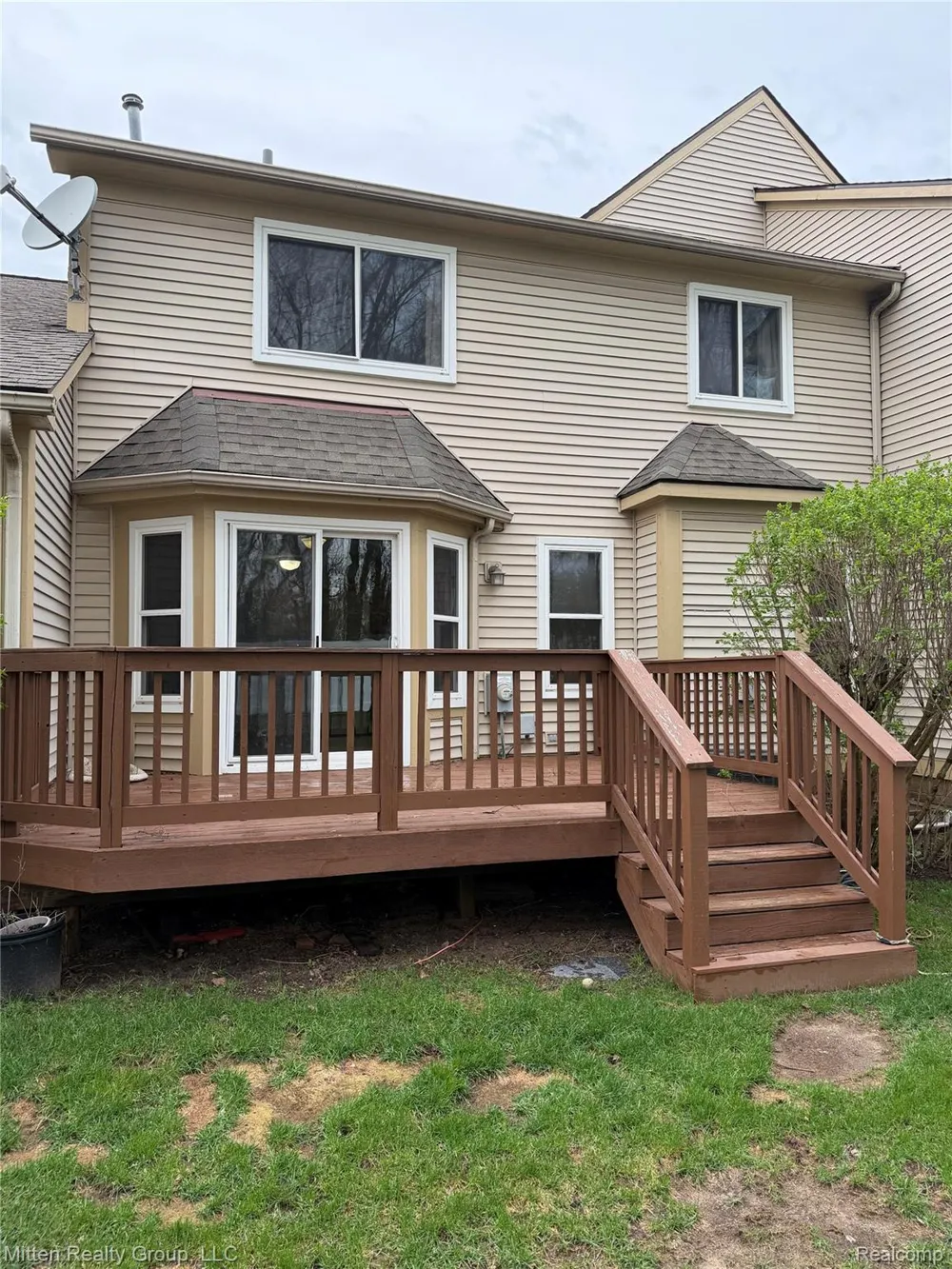 8025 Springdale Drive White Lake Charter Township, MI 48386
