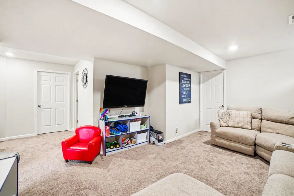 1541 Batson Place Mt Pleasant City, MI 48858